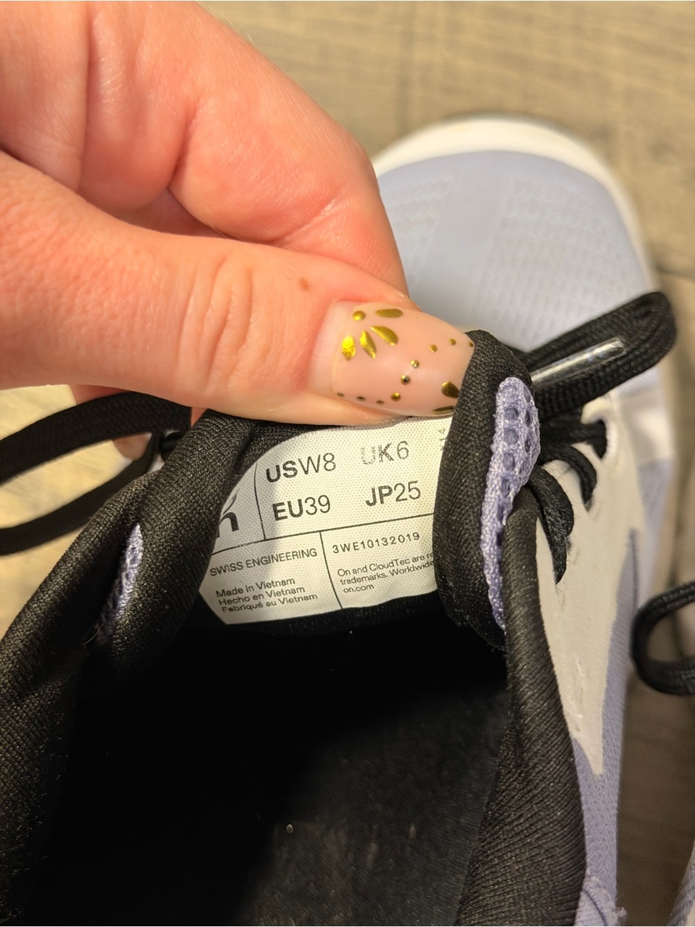 On Running Women Cloudnova Sneaker in Light Purple and White - Picture 3 of 4